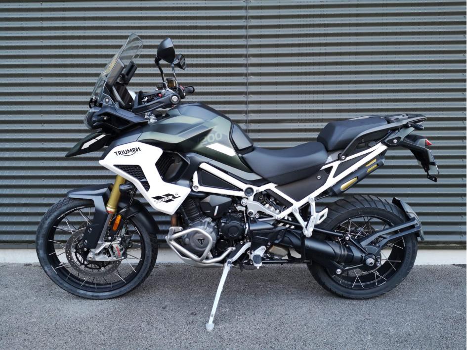 TRIUMPH TIGER 1200 RALLY PRO