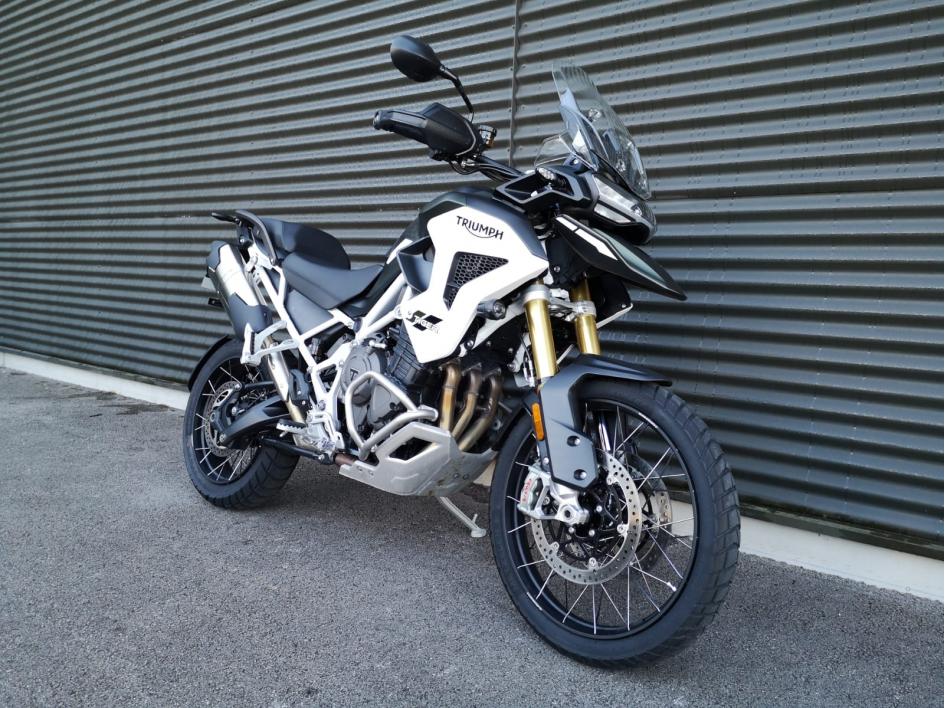 TRIUMPH TIGER 1200 RALLY PRO