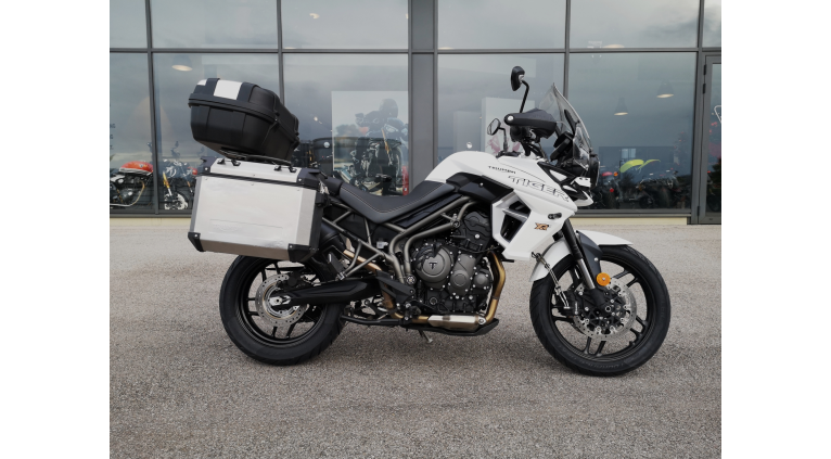 TRIUMPH TIGER 800 XRX