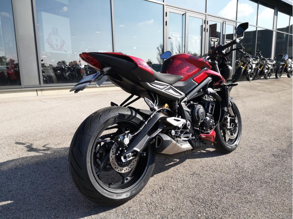 TRIUMPH STREET TRIPLE 765 RS