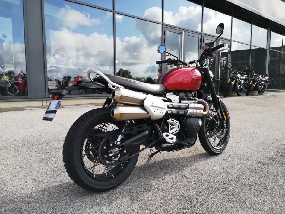 TRIUMPH SCRAMBLER 1200 X