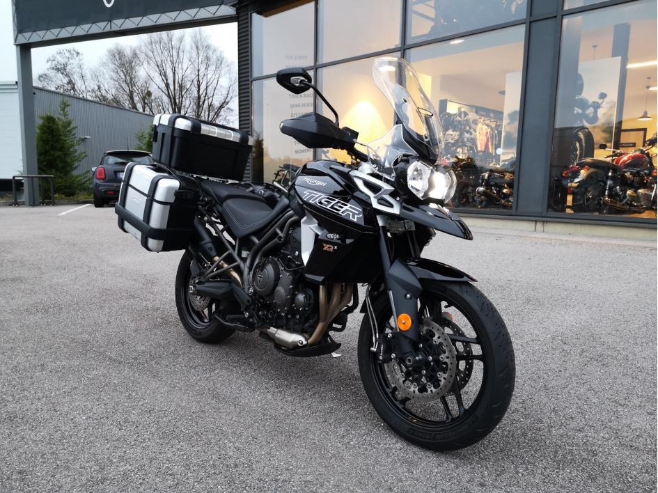 TRIUMPH TIGER 800 XRX