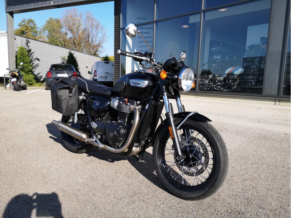 TRIUMPH Bonneville T100