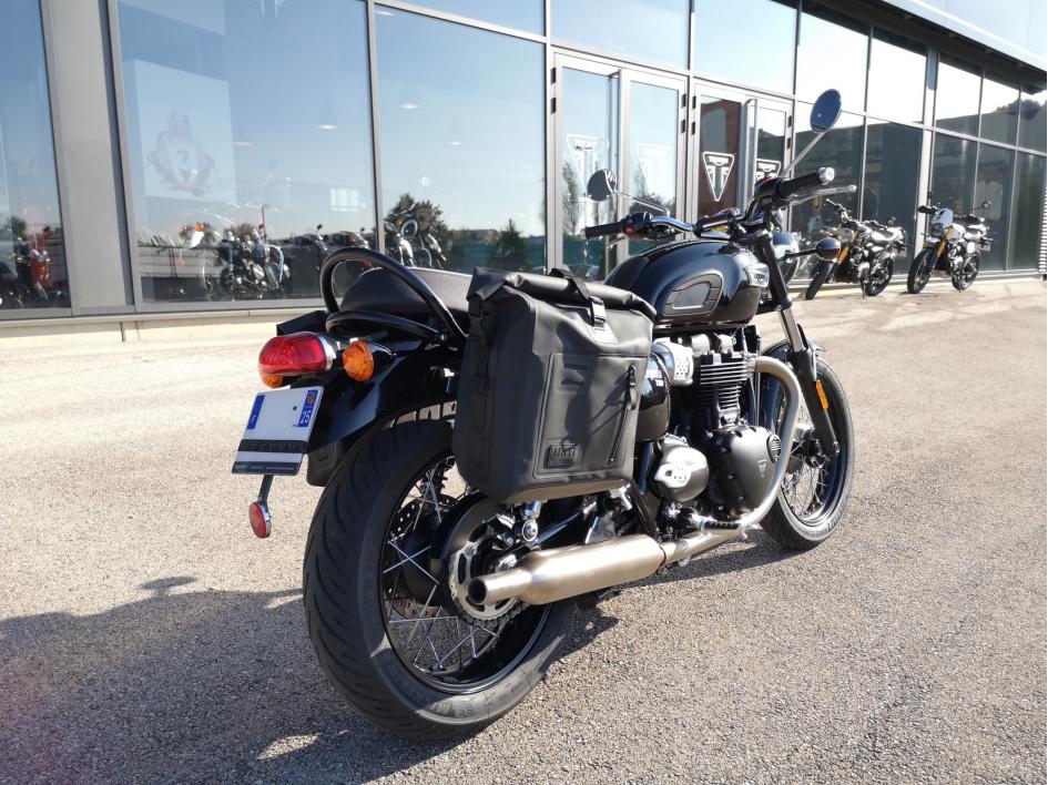 TRIUMPH Bonneville T100