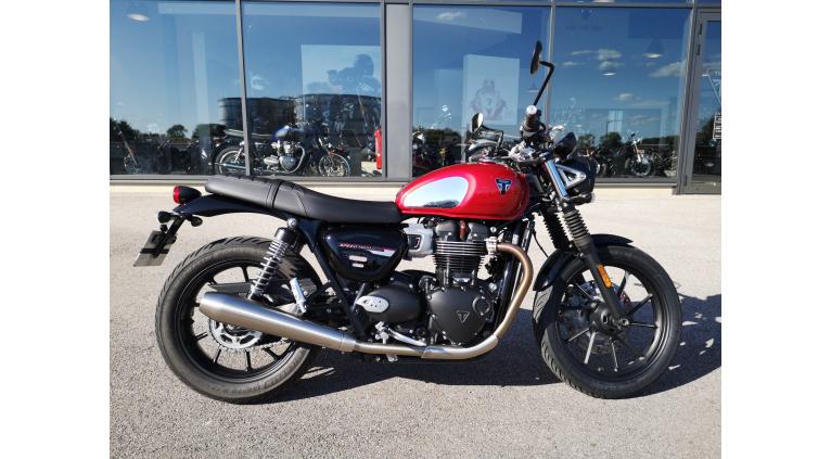 TRIUMPH SPEED TWIN 900