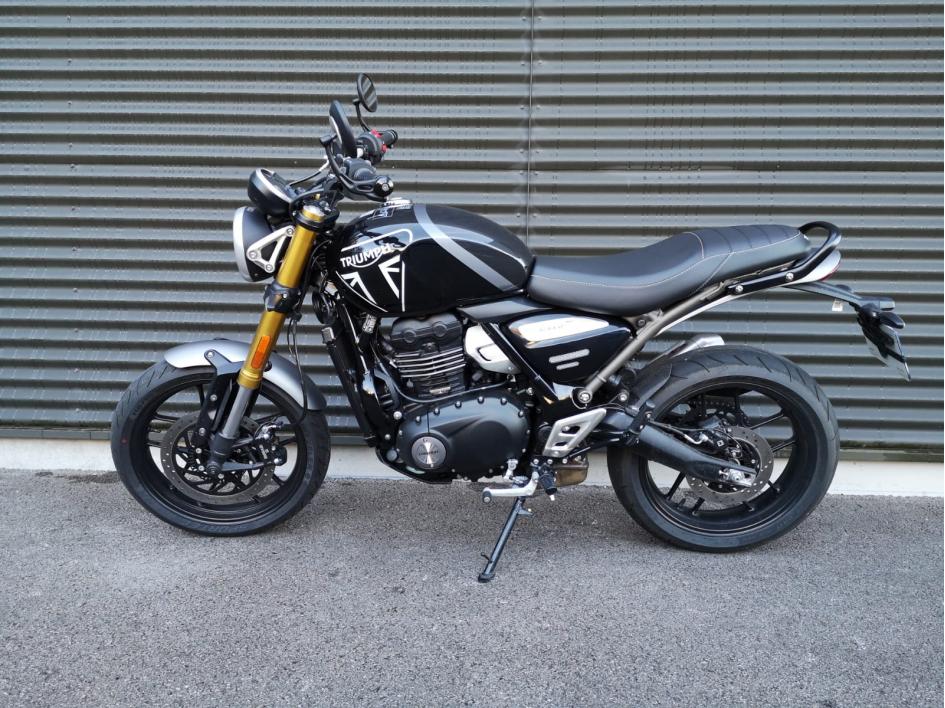 TRIUMPH SPEED 400