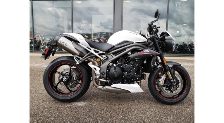 TRIUMPH SPEED TRIPLE 1050 RS